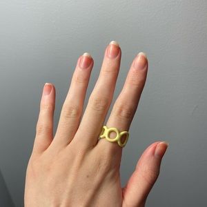 ⭐️2 for $30⭐️ Evryjewels Butter Yellow Bubbly Enamel Ring